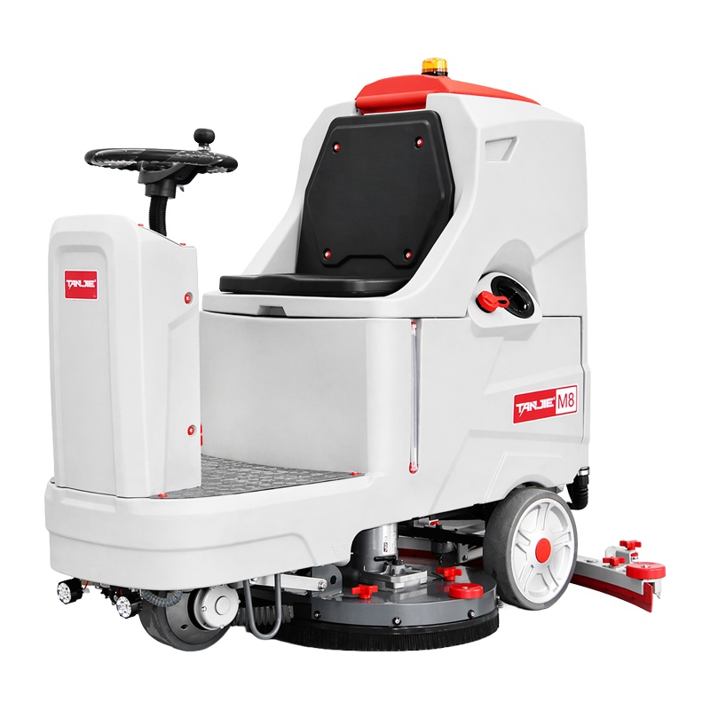 信阳坦洁驾驶式洗地机M8